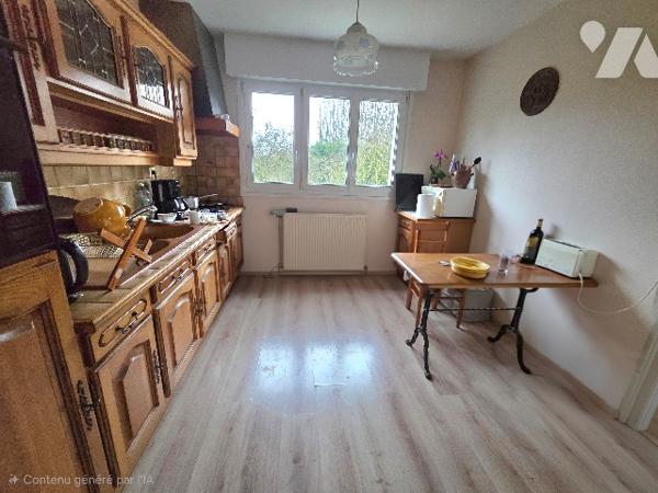 Pavillon indépendant, grand terrain, sous-sol complet - PAGNY SUR MEUSE