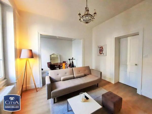 Appartement à louer 2 pièces 50.8m²