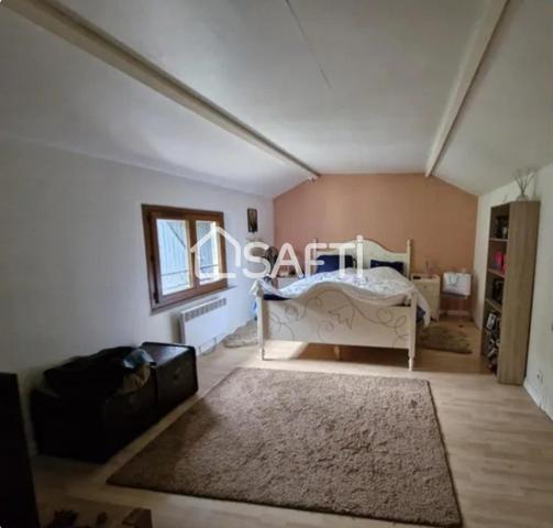 Maison avec vue sur rivière