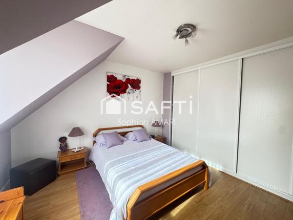 PLAISIR  VILLAGE SAINTE-APOLLINE