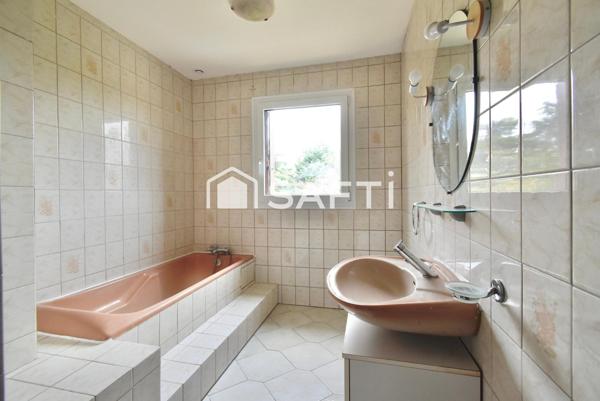 Maison 3 chambres avec jardin et garage proche Beynes