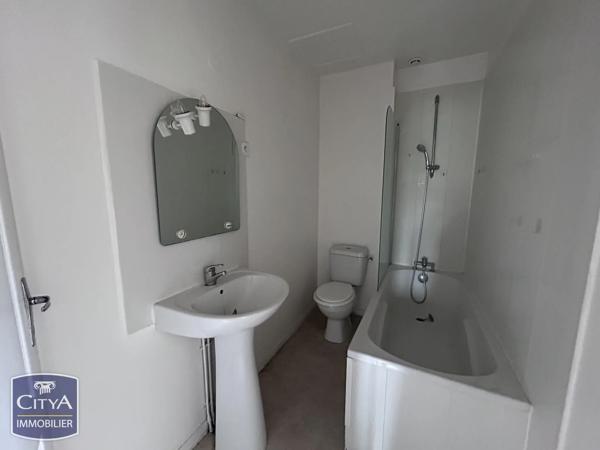 Immeuble à vendre 645.4m² Bogny-sur-Meuse (08120)