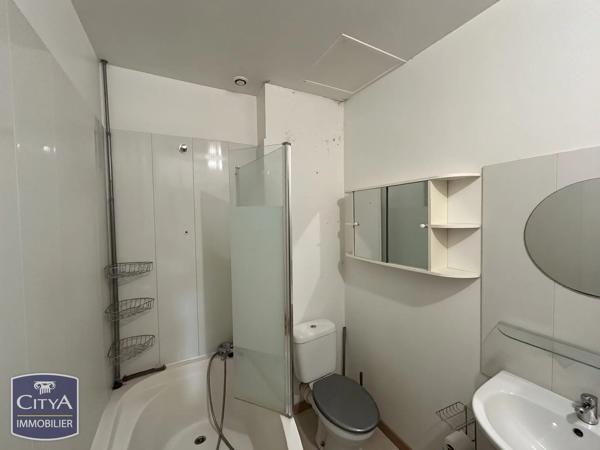 Immeuble à vendre 645.4m² Bogny-sur-Meuse (08120)