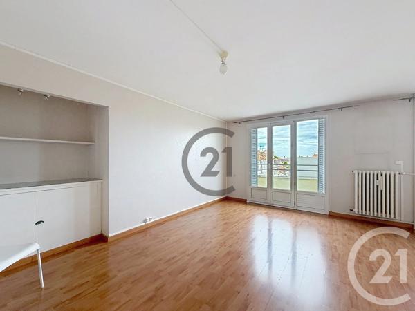 Appartement F4 à vendre  4 pièces - 66,76 m 2   TROYES  - 10