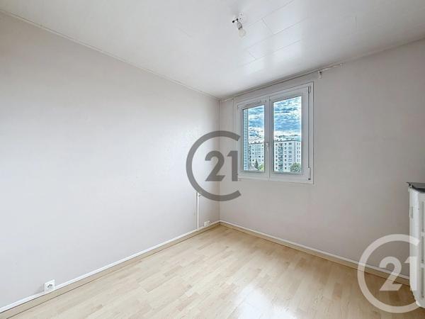 Appartement F4 à vendre  4 pièces - 66,76 m 2   TROYES  - 10