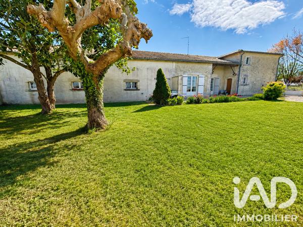 Maison à vendre 7 pièces 278 m² Baignes-Sainte-Radegonde