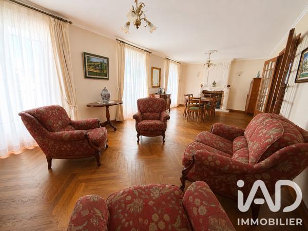 Maison à vendre 7 pièces 278 m² Baignes-Sainte-Radegonde