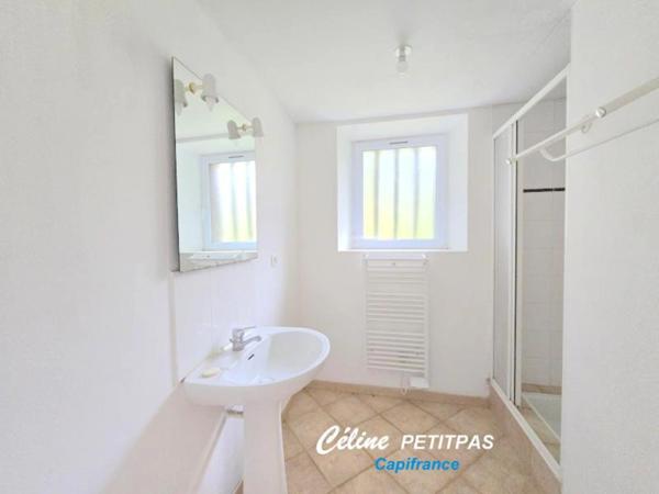 Spacieuse maison à louer 172 m² - un terrain arboré de 3360 m² – Gévezé (35)