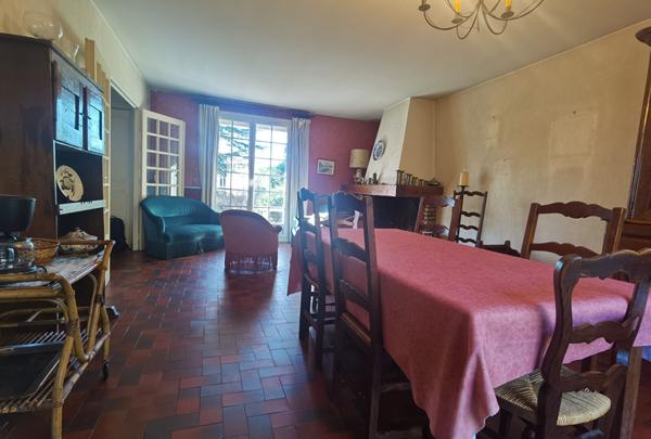 Secteur de la MAIRIE - Terrain de 1245m²