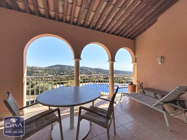 Appartement à vendre 2 pièces 35m² Roquebrune-sur-Argens (83380)