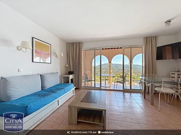 Appartement à vendre 2 pièces 35m² Roquebrune-sur-Argens (83380)
