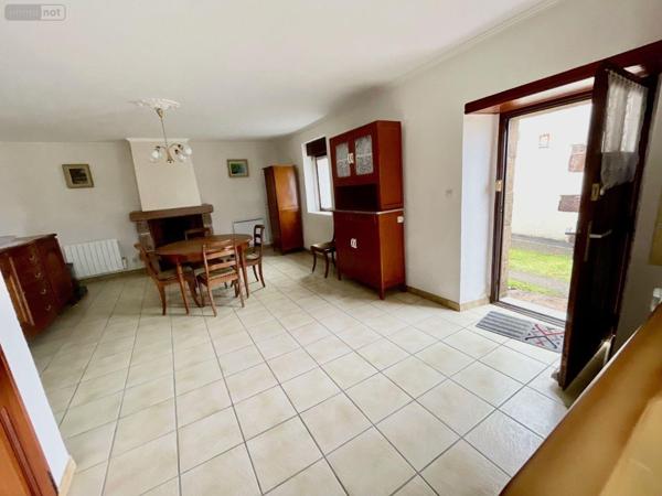 Maison à vendre à Trégastel dans les Côtes-d'Armor (22730), ref : A15