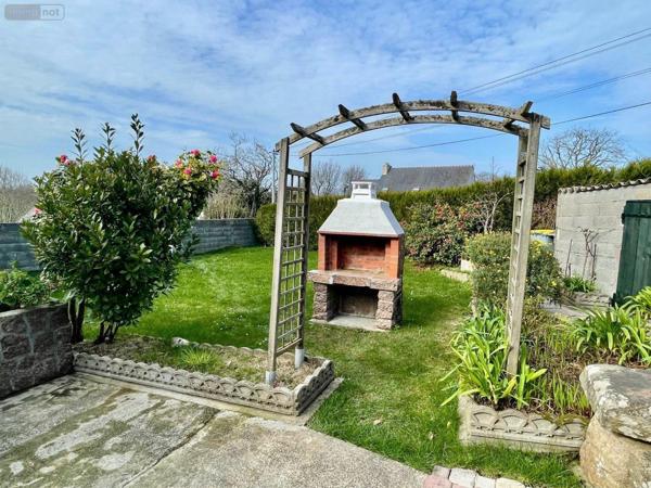 Maison à vendre à Trégastel dans les Côtes-d'Armor (22730), ref : A15