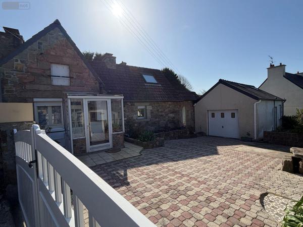 Maison à vendre à Trégastel dans les Côtes-d'Armor (22730), ref : A15