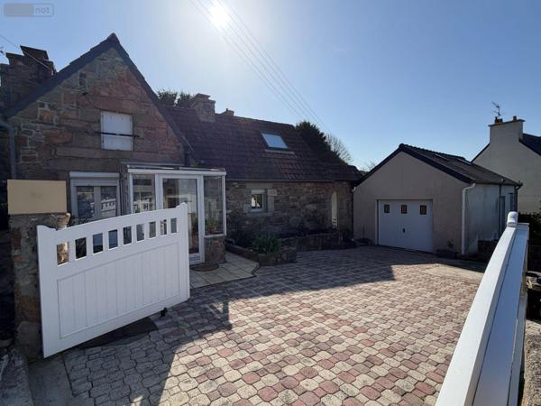 Maison à vendre à Trégastel dans les Côtes-d'Armor (22730), ref : A15