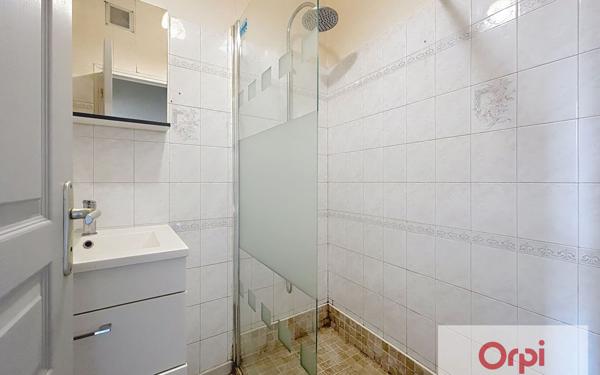Appartement à louer    2 pièces • 25,66 m2 Montluçon