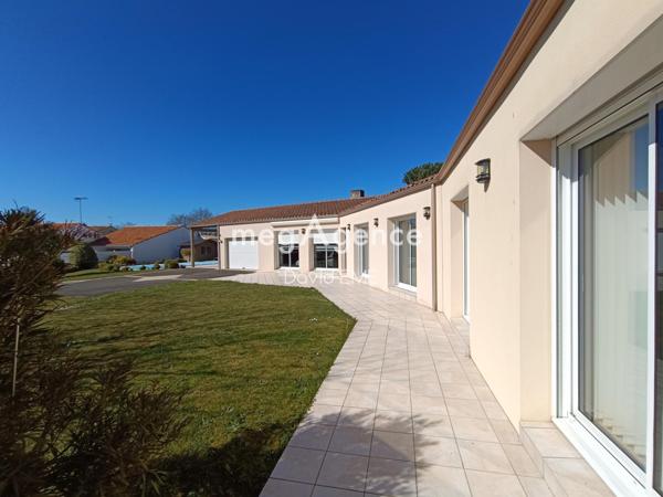 Maison à AIZENAY, 85190 - 7 pièces 163m²