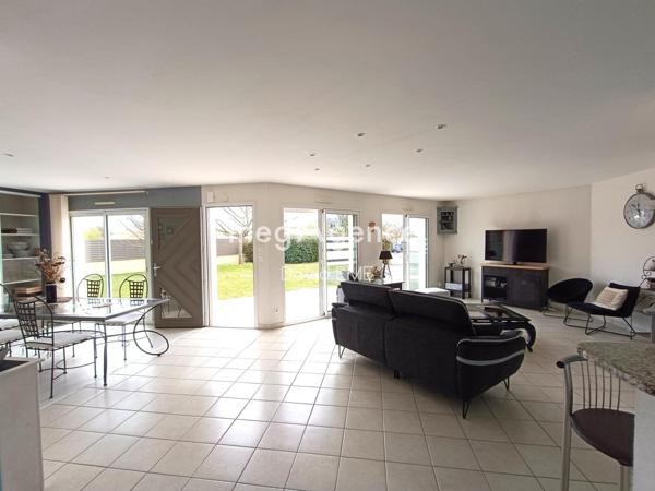 Maison à AIZENAY, 85190 - 7 pièces 163m²