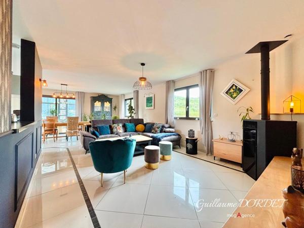 Maison à ROUXMESNIL-BOUTEILLES, 76370 - 5 pièces 220m²