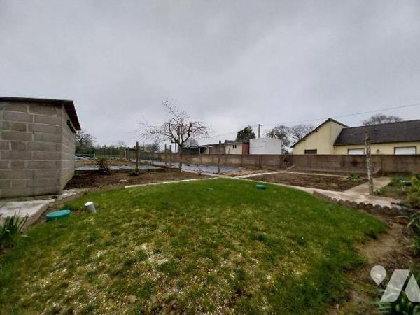 Maison à Vendre à Val-d'Izé (35450) en Ille-et-Vilaine (35)

Cette maison de 50 m² se situe s...