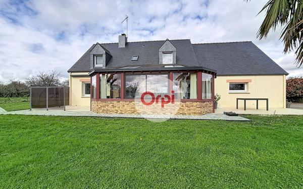 Maison à vendre    5 pièces •  Theix