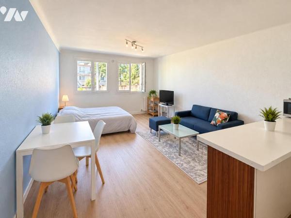 A VENDRE - STUDIO lumineux de 29,69 m² avec cave – Rezé