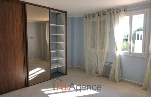 CENTRE VILLE - LOCAL COMMERCIAL + LOGEMENT - IMMEUBLE DE RAP