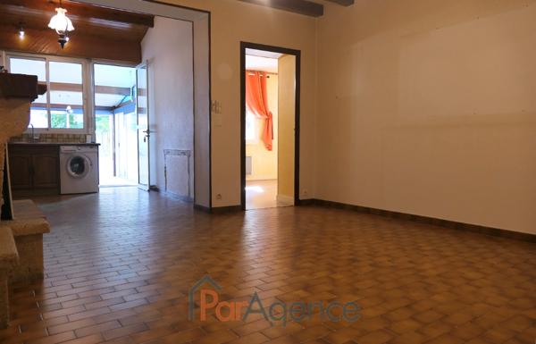 CENTRE VILLE - LOCAL COMMERCIAL + LOGEMENT - IMMEUBLE DE RAP