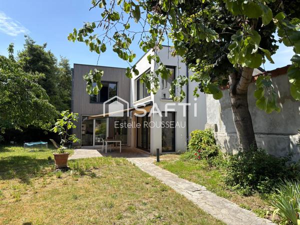 Maison architecte spacieuse 5 mn RER à pied/écoles