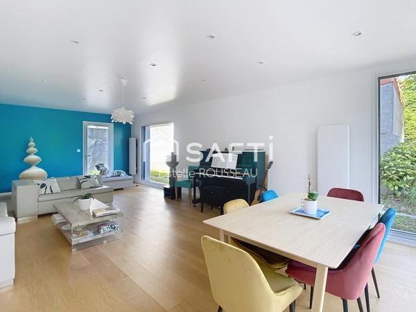 Maison architecte spacieuse 5 mn RER à pied/écoles