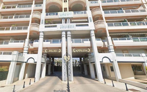 Appartement à vendre    3 pièces • 81,06 m2 Golfe Juan - Vallauris