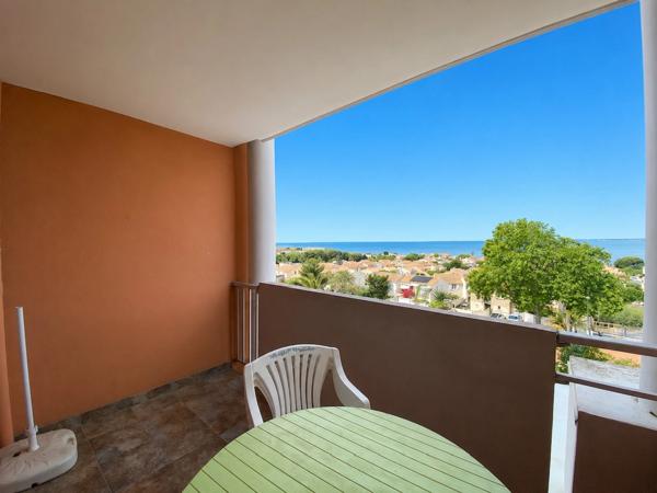 Studio meublé 21m2 avec terrasse à SETE (34)
