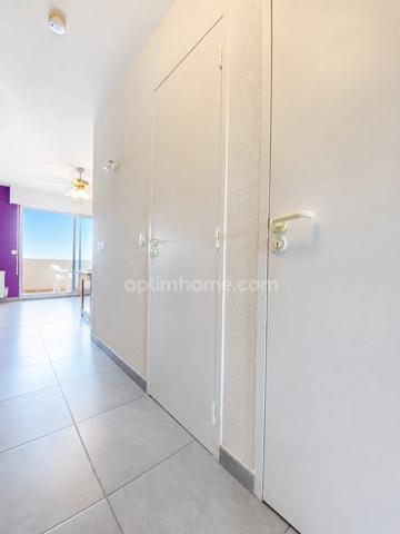 Studio meublé 21m2 avec terrasse à SETE (34)