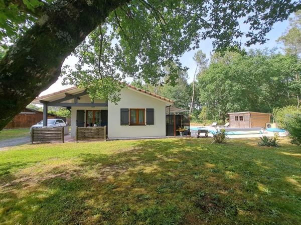 Maison familiale meublée 5 chambres, 138 m² avec piscine, en lisière de forêt – Saugnac-et-Muret