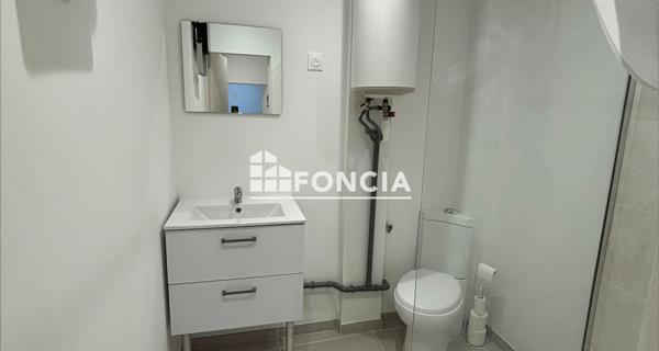 Location Studio meublé 28.73 m² - Brignoles 83170