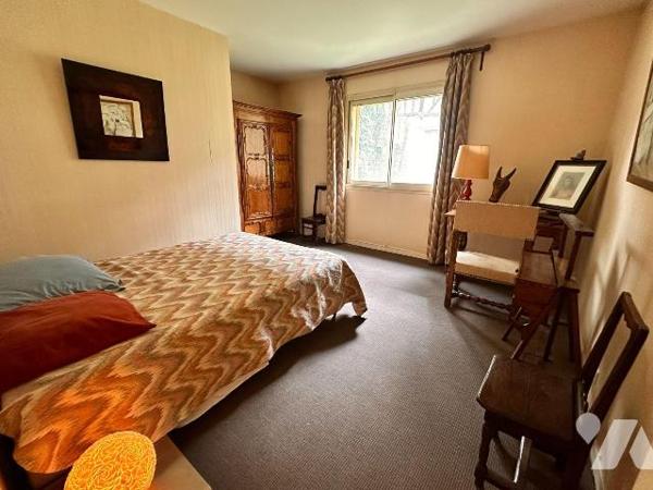 Maison à vendre à Saint-Julien-du-Sault (89330) en Yonne (89)

Cette maison d'architecte situ...