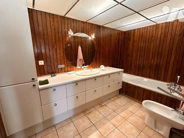 Maison à vendre à Saint-Julien-du-Sault (89330) en Yonne (89)

Cette maison d'architecte situ...