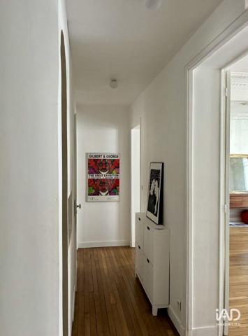 Location appartement 2 pièces 58 m² Paris 18