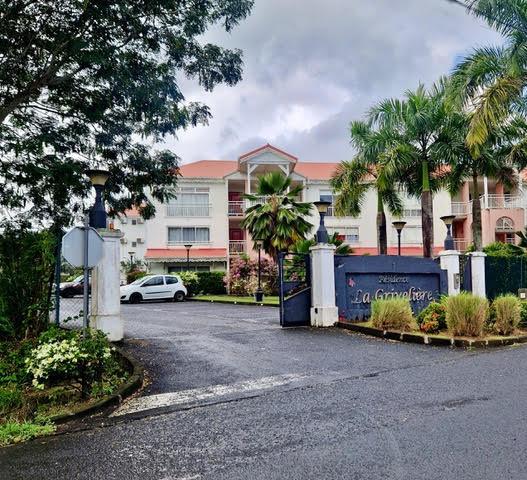 Baie-Mahault (97122) Appartement T3 en RDC à vendre à Baie-Mahault – Idéal résidence principale ou investissement locatif