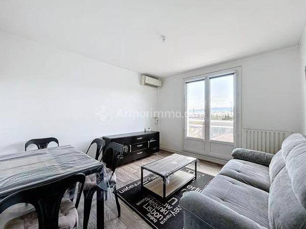 Location                                                      Appartement
                        
                     2 pièces                      46 m2                     à Clermont-Ferrand