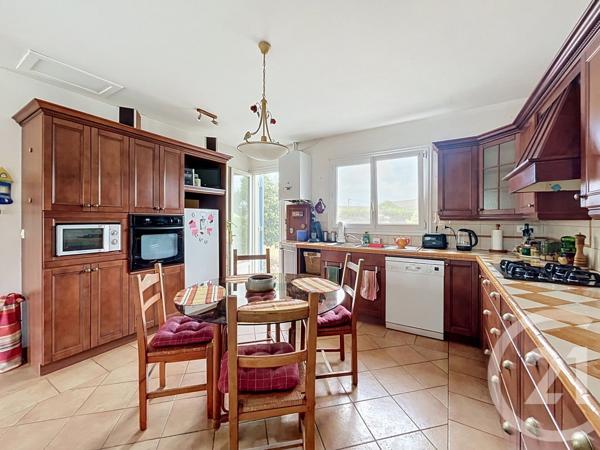 Maison à vendre  4 pièces - 107 m 2   LE TEICH  - 33