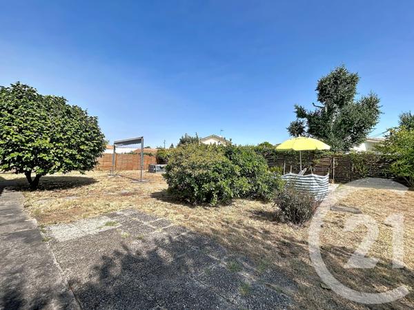 Maison à vendre  4 pièces - 107 m 2   LE TEICH  - 33