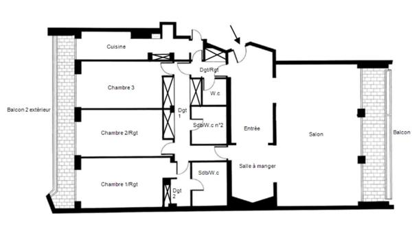 Grand Appartement familial avec extérieurs - À rénover – Étage élevé – Balcons – Parking – Cave