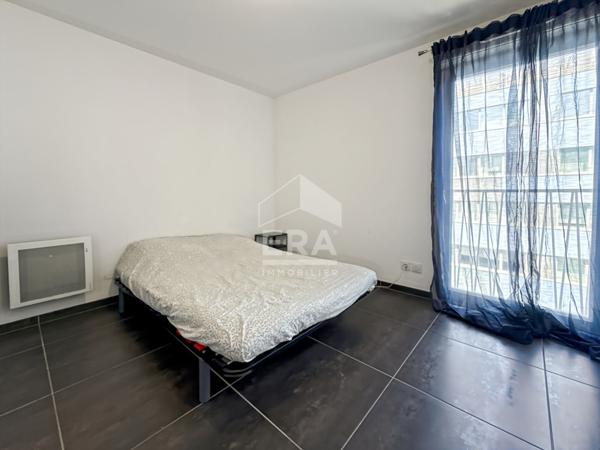 Appartement Marseille 2 pièces 39 m2 Terrasse Parking 13008