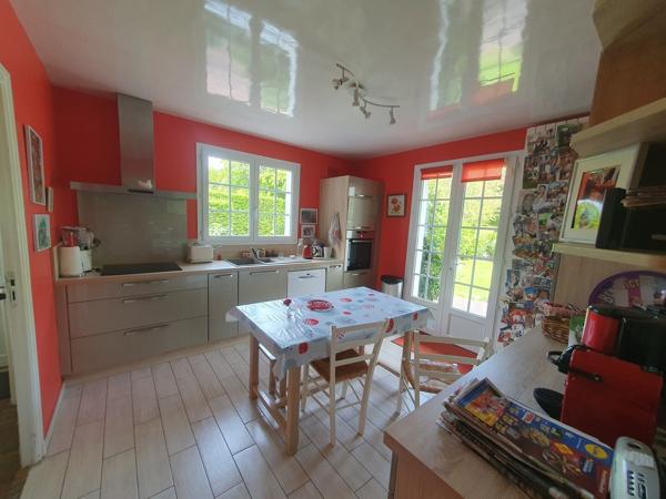 PROPRIETE DE FAMILLE 6 CHAMBRES 390 000 €