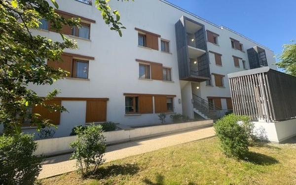 Appartement à vendre    3 pièces • 55,50 m2 Menucourt