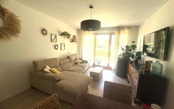 Appartement à vendre    3 pièces • 55,50 m2 Menucourt