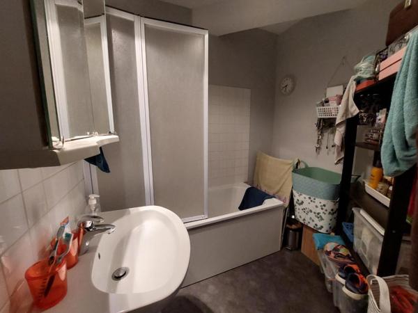 Appartement T2 à louer - 52 m² (réf : 546068)