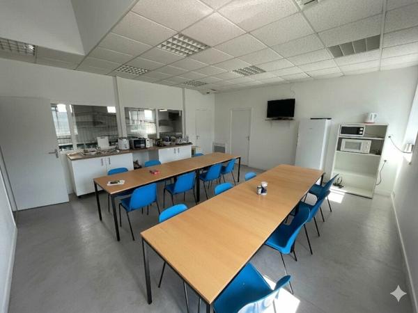 Local d'activites 1020 m² à vendre CESSON SEVIGNE (réf : 35.7239)
