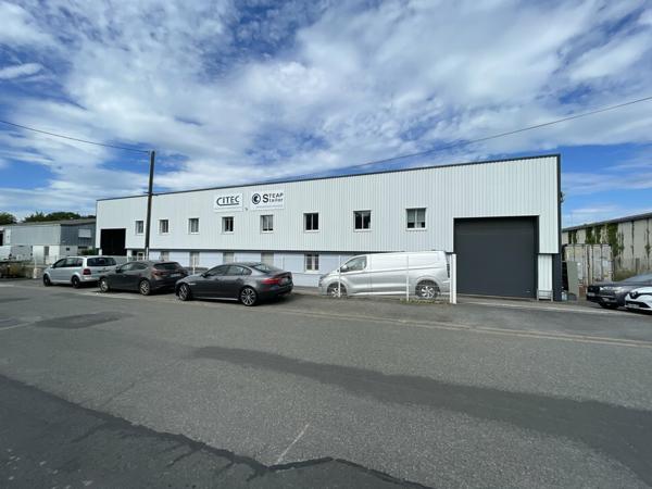 Local d'activites 1020 m² à vendre CESSON SEVIGNE (réf : 35.7239)